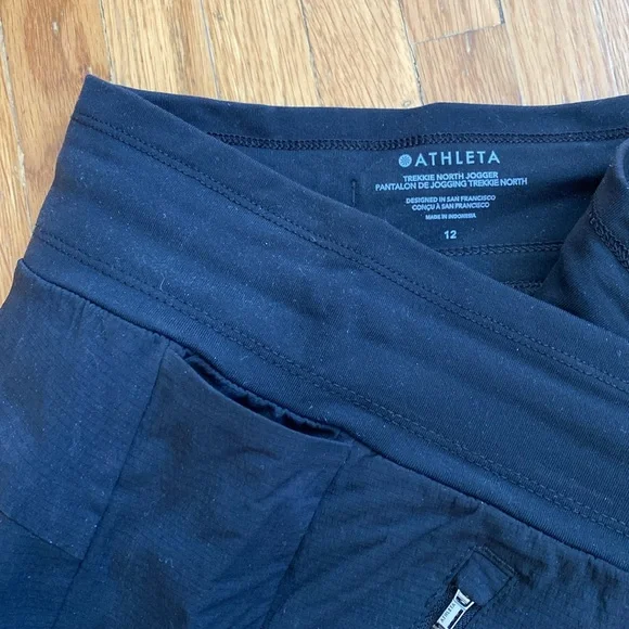 Athleta Trekkie North Jogger Pants Black Size 12 - Picture 3 of 5